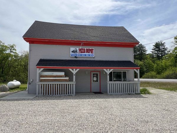 2 SCHOOL Street, Rumney, NH 03266