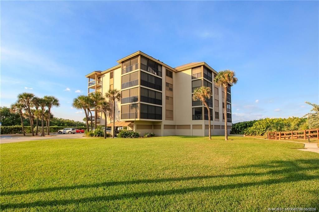 2641 NE Ocean Boulevard, Unit 101, Stuart, FL 34996 Photo
