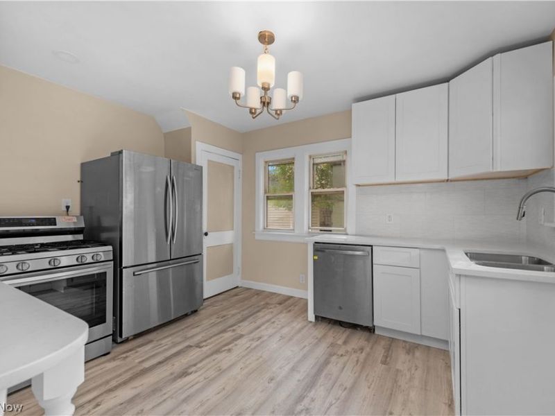 4418 Broadale Road, Cleveland, OH 44109 Photo 10