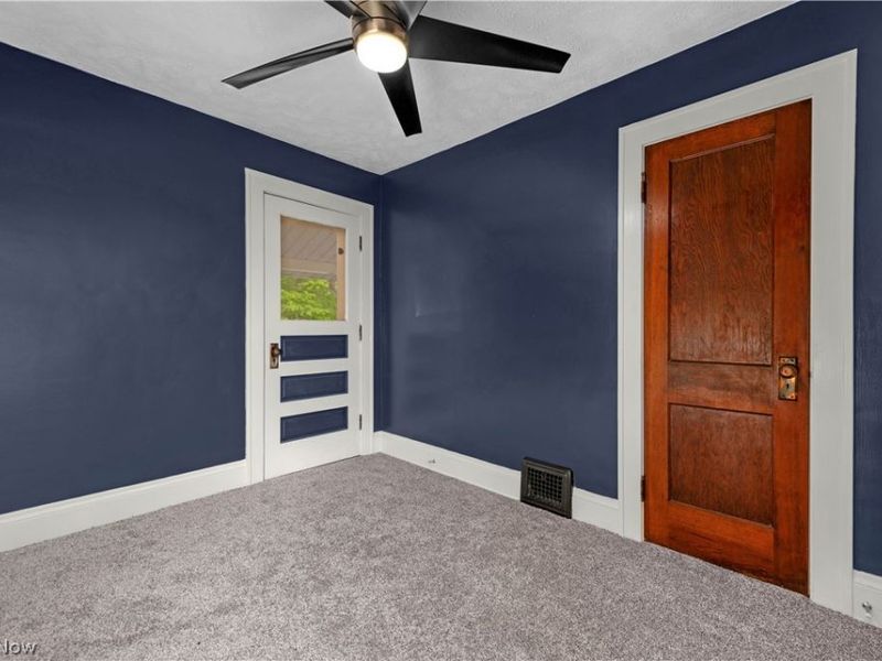 4418 Broadale Road, Cleveland, OH 44109 Photo 14