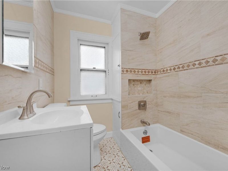 4418 Broadale Road, Cleveland, OH 44109 Photo 22