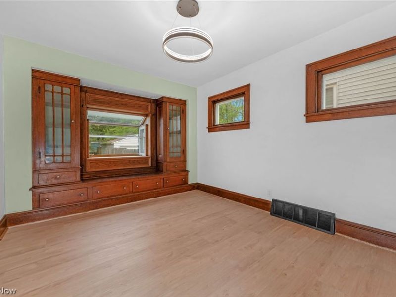 4418 Broadale Road, Cleveland, OH 44109 Photo 7