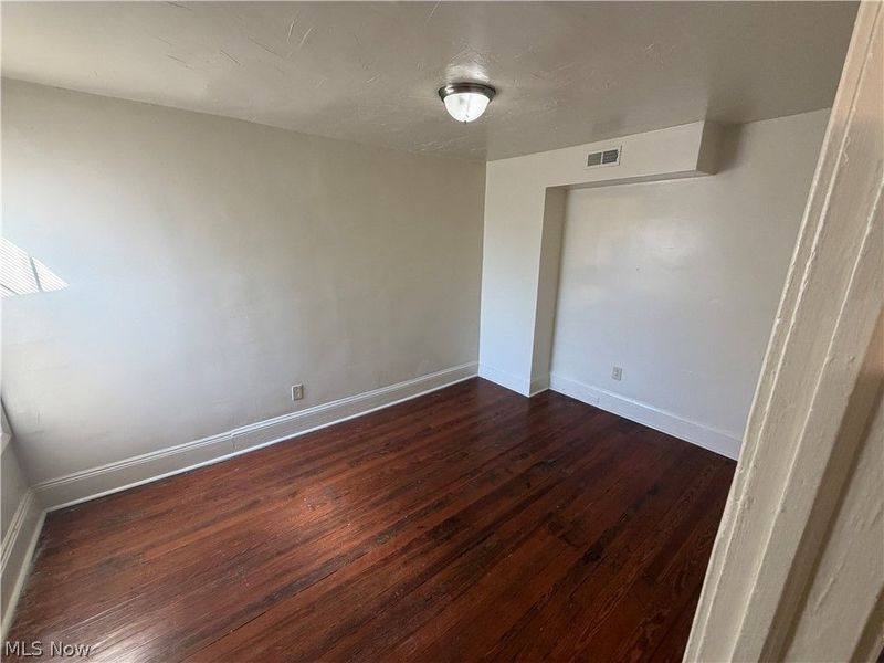 15416 Waterloo Road, Cleveland, OH 44110 Photo 11