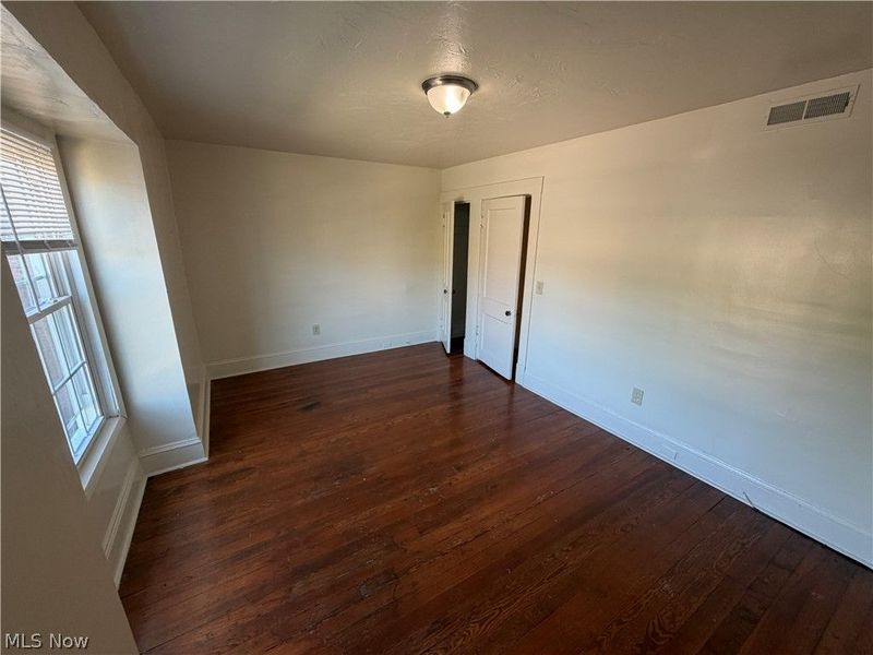 15416 Waterloo Road, Cleveland, OH 44110 Photo 14