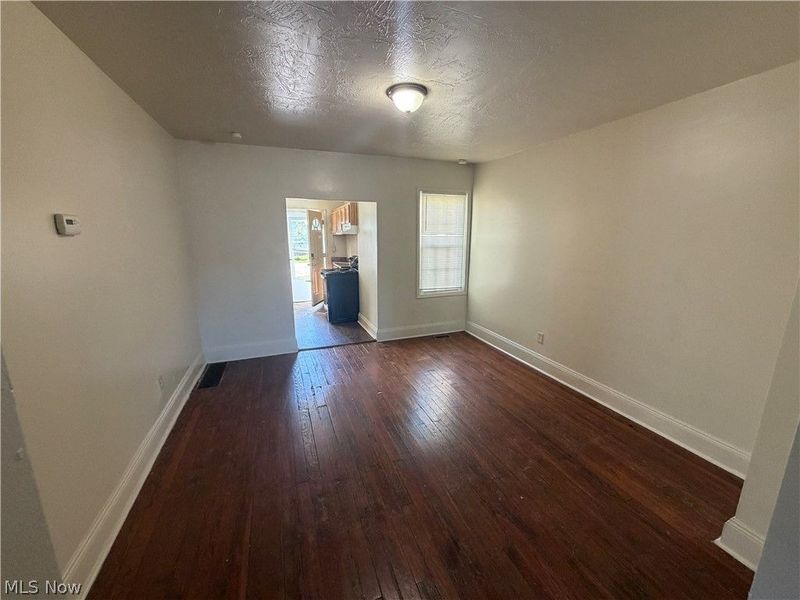 15416 Waterloo Road, Cleveland, OH 44110 Photo 5
