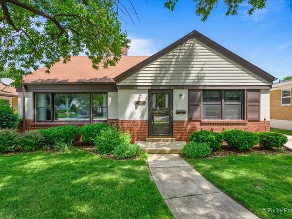 361 Bryant Avenue , Glen Ellyn, IL 60137