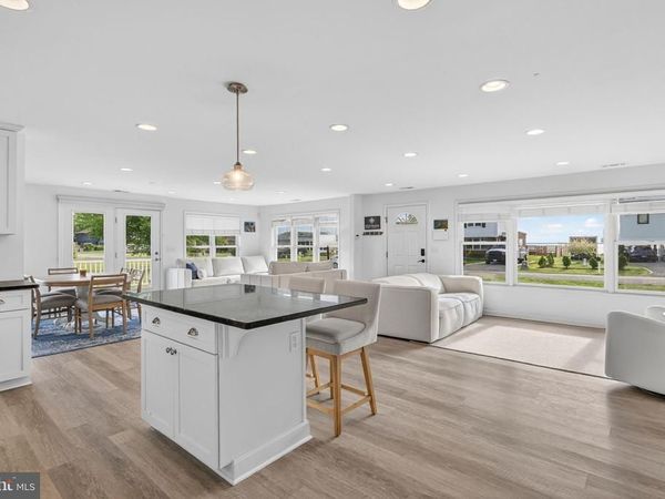 713 BAY DRIVE , STEVENSVILLE, MD 21666