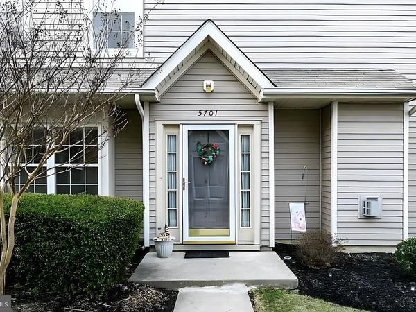 5701 ESSEX LANE, MOUNT LAUREL, NJ 08054