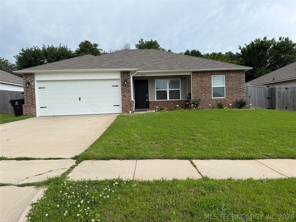 2811 E Quincy Street , Broken Arrow, OK 74014
