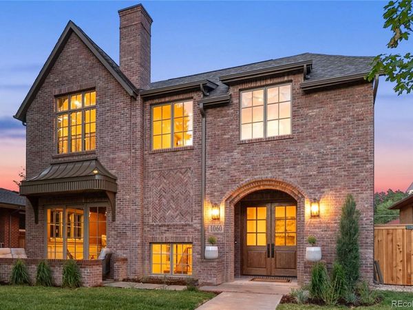 1060 S Monroe Street , Denver, CO 80209
