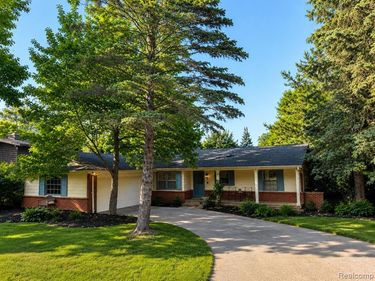 19510 Clement Road, Northville Twp, MI 48167