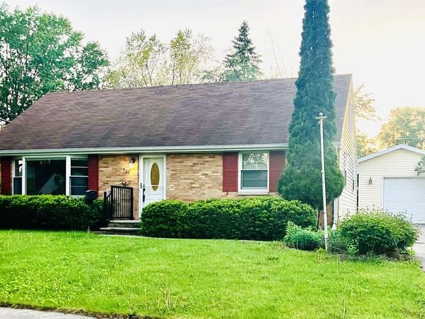 920 SPENCE STREET, Green Bay, WI 54304