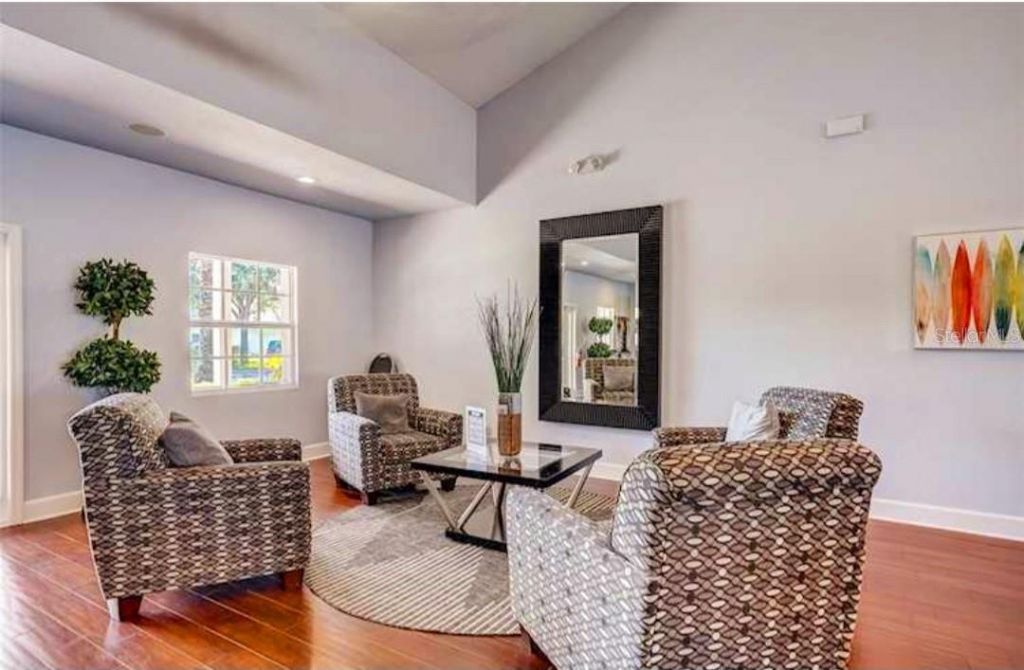 184 Pompano Drive Se, Unit D, Saint Petersburg, FL 33705 Photo