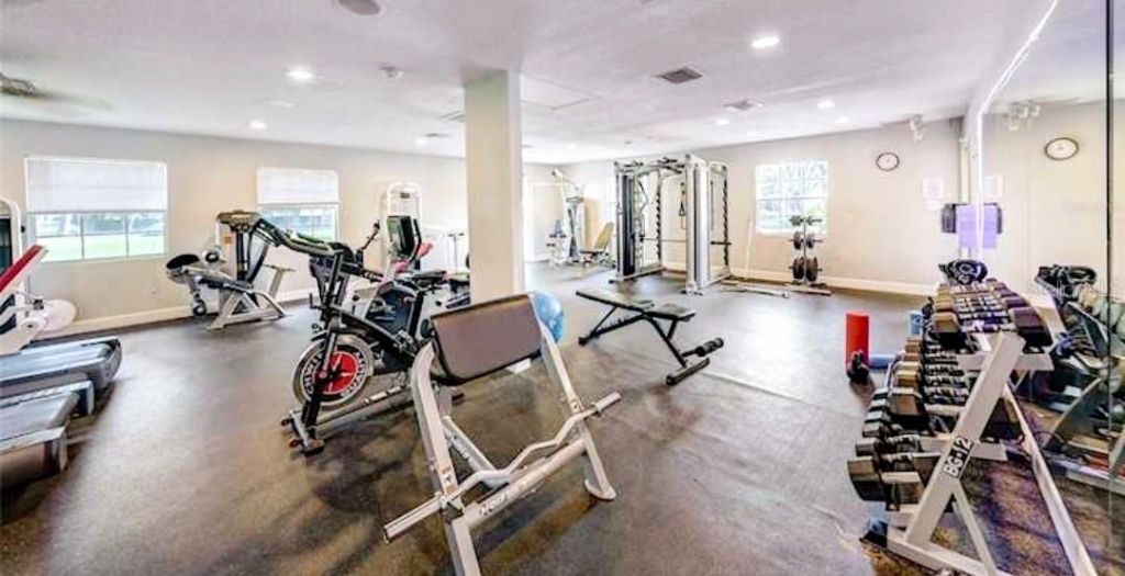 184 Pompano Drive Se, Unit D, Saint Petersburg, FL 33705 Photo