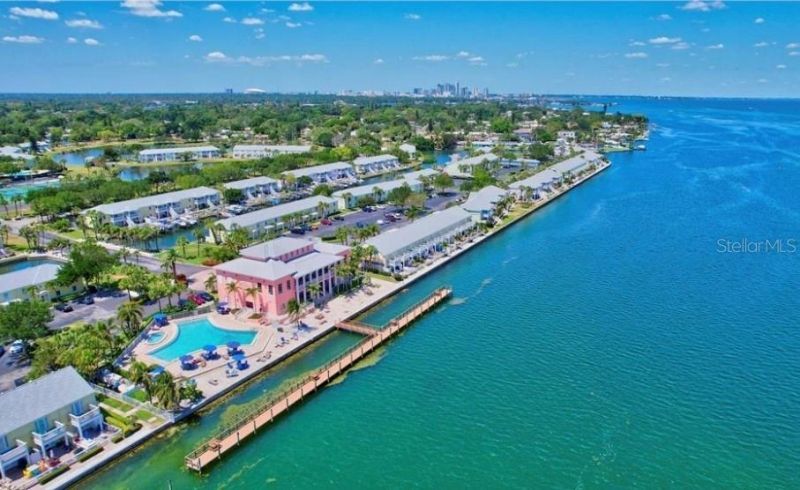 184 Pompano Drive Se, Unit D, Saint Petersburg, FL 33705 Photo