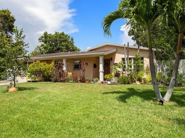 8915 59TH WAY N, PINELLAS PARK, FL 33782
