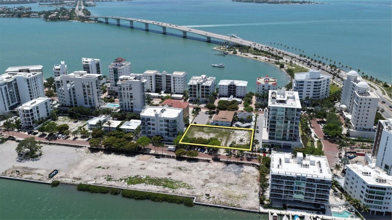 621 Golden Gate Point, Sarasota, FL 34236 Photo