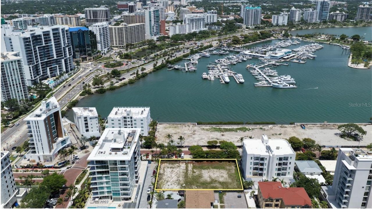 621 Golden Gate Point, Sarasota, FL 34236 Photo
