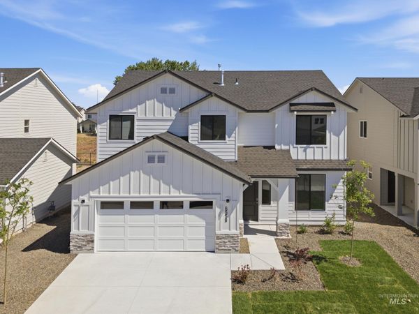 6558 W Plateau Creek Dr, Meridian, ID 83646