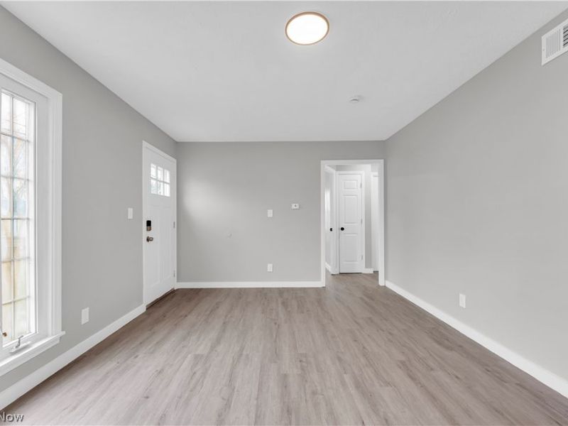 12804 Kirton Avenue, Cleveland, OH 44135 Photo 5