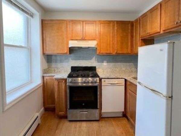 1054 Cambridge St, Unit 4Fa, Cambridge, MA 02139