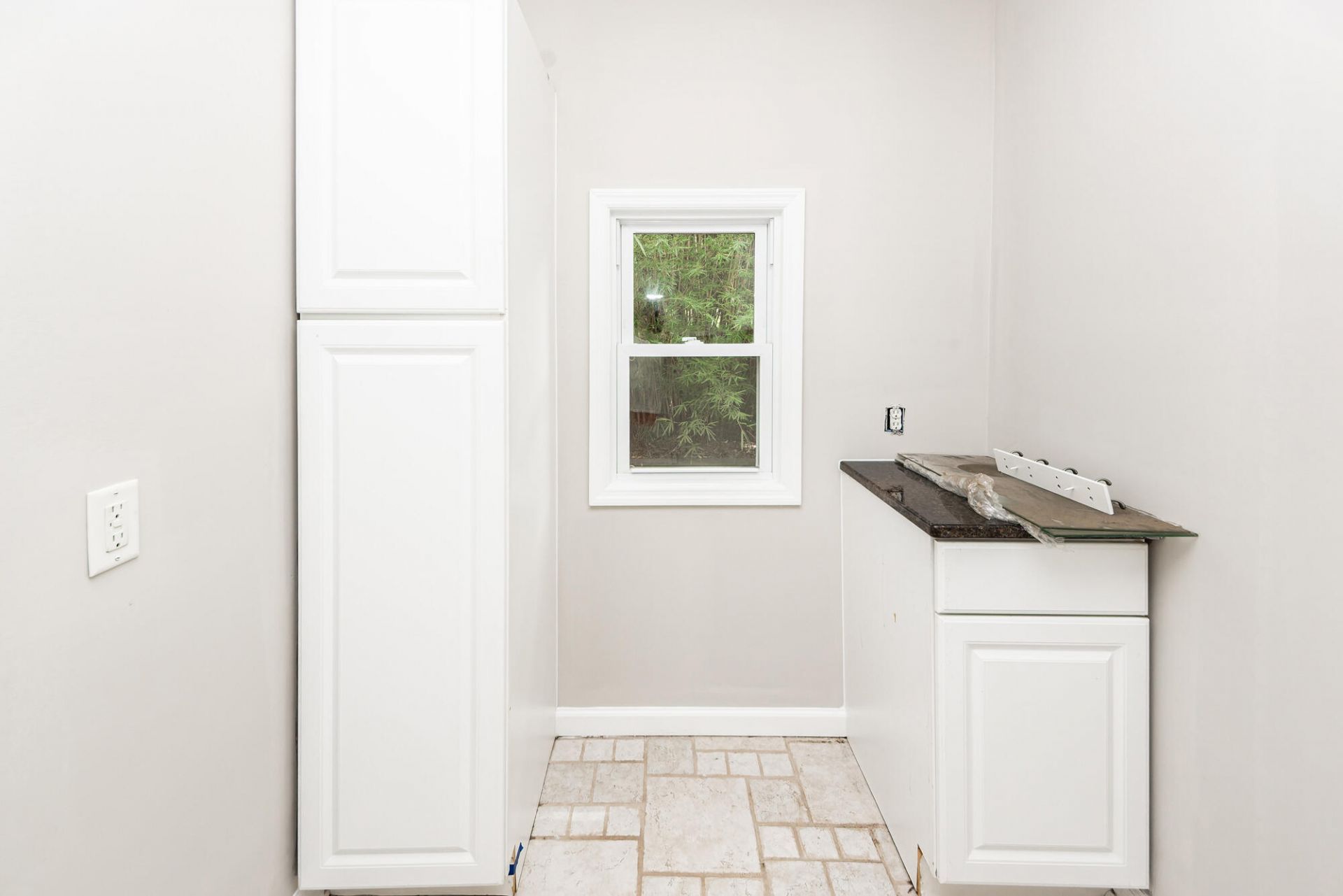 838 Fred Street Photo 14