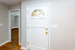 838 Fred Street photo 4