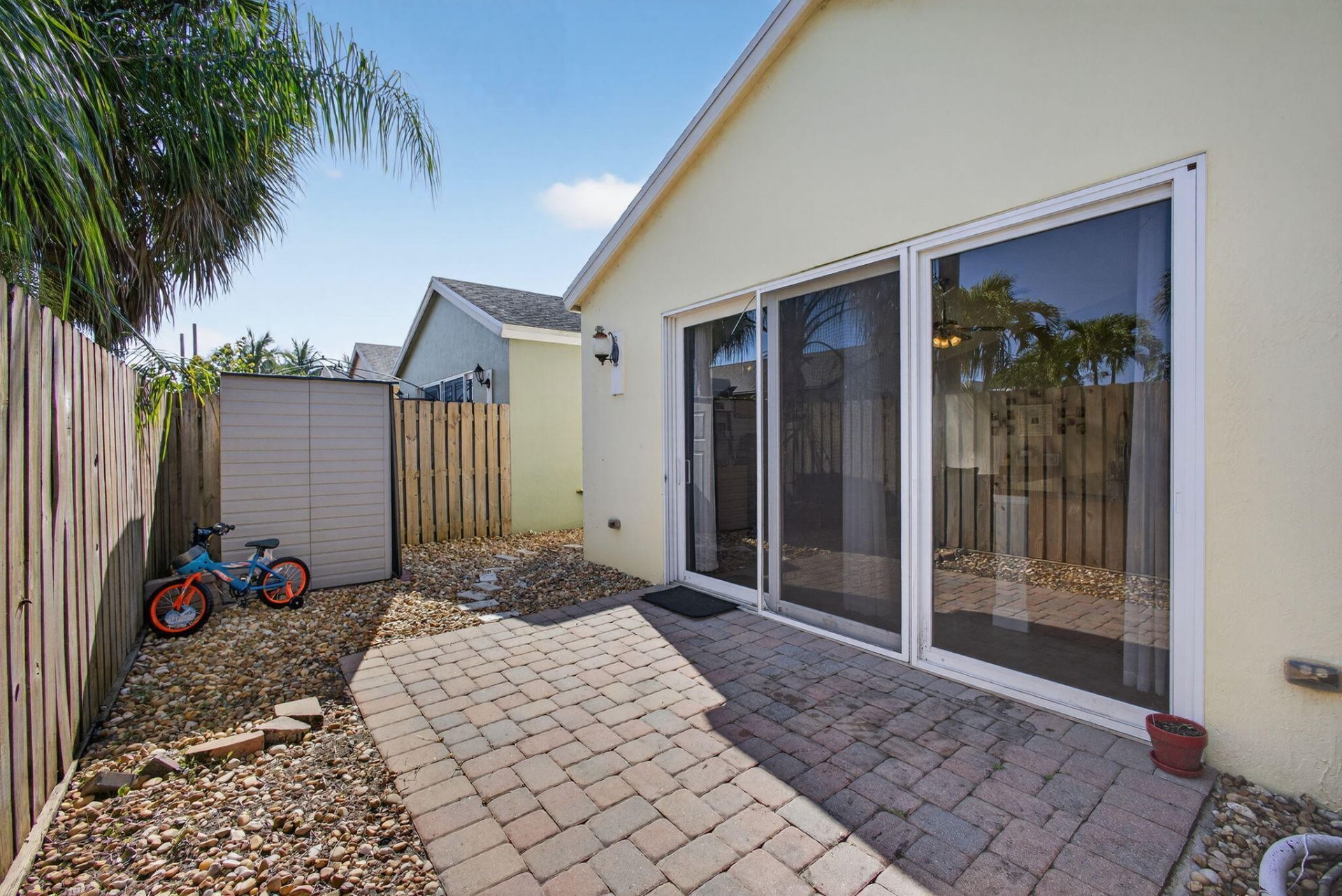 3125 Shelby Way, Palm Springs, FL 33461 Photo