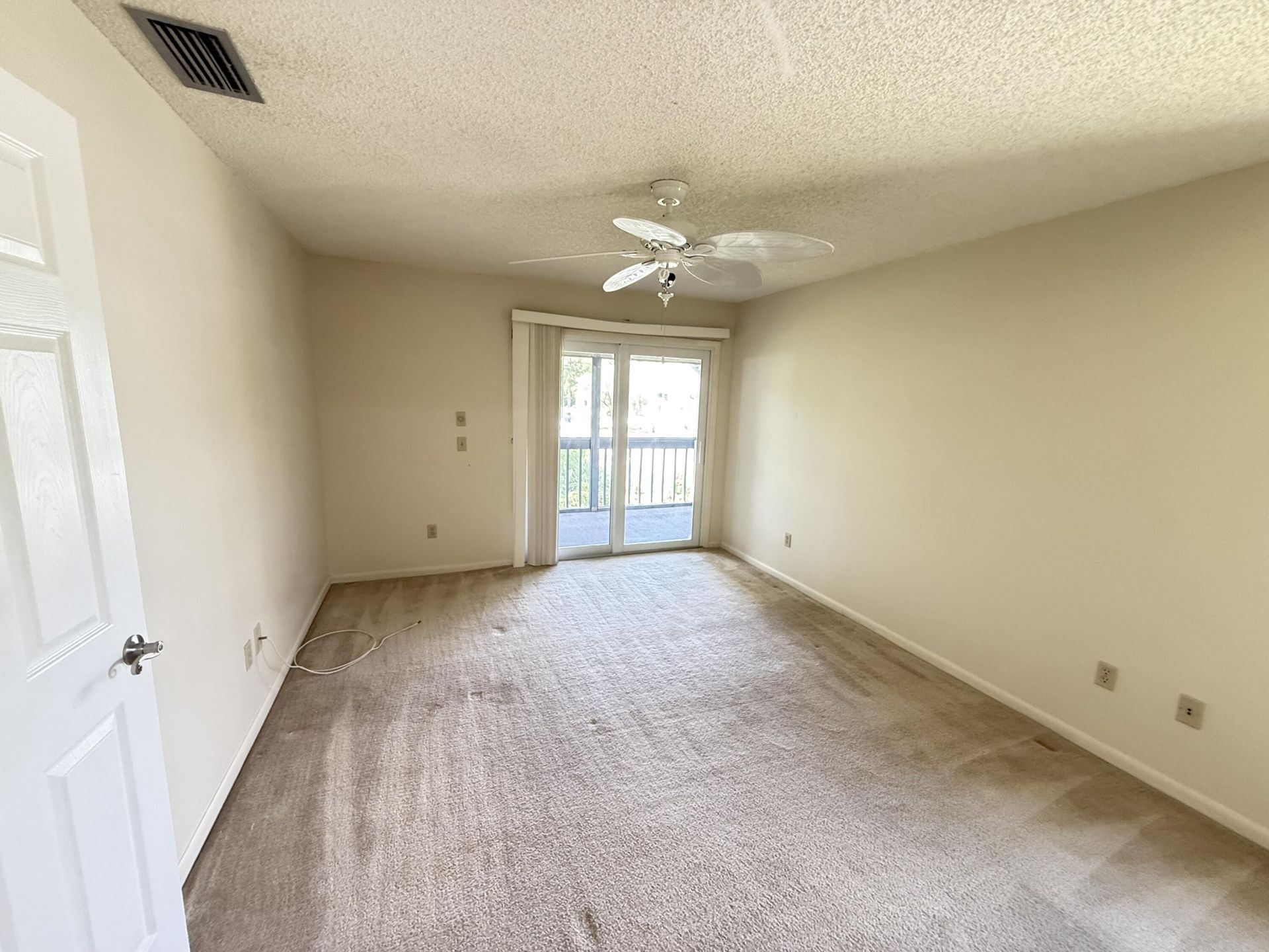 8228 SE Croft Circle, Unit J-8, Hobe Sound, FL 33455 Photo
