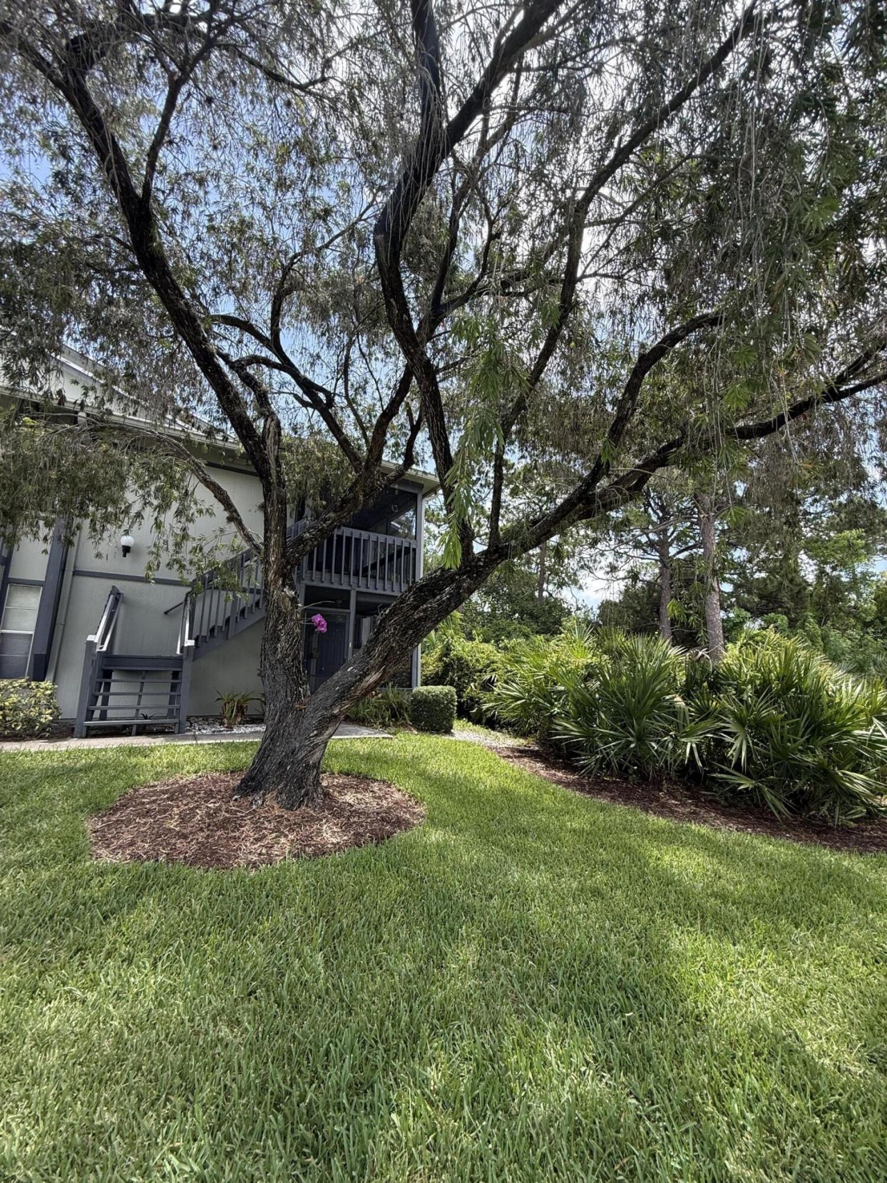 8228 SE Croft Circle, Unit J-8, Hobe Sound, FL 33455 Photo