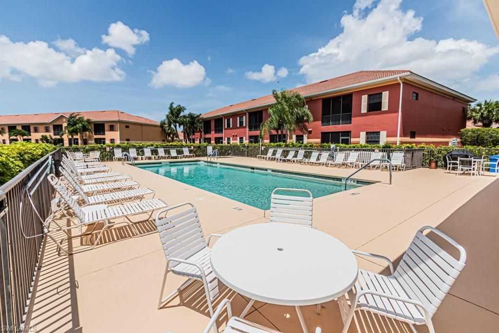 13761 Julias Way, Unit 323, Fort Myers, FL 33919 Photo