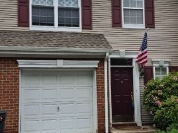 3 Washington Ct, Montville, NJ 07082