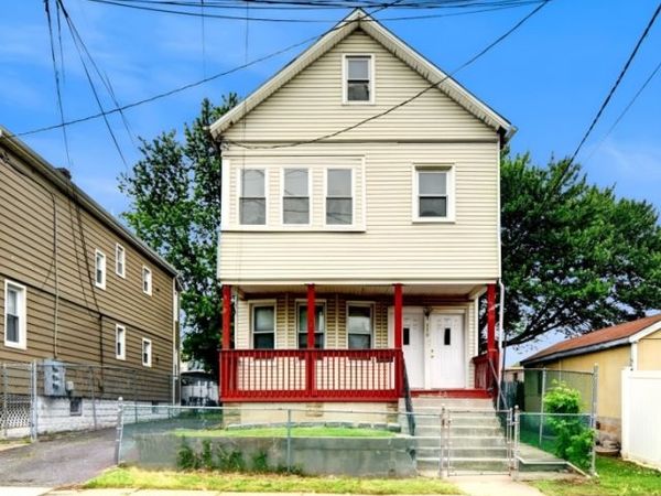 110 W 16Th St, Linden, NJ 07036