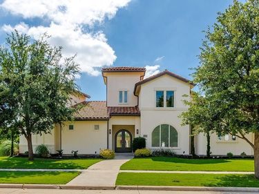 10027 Hillsdale Lane, Frisco, TX 75033