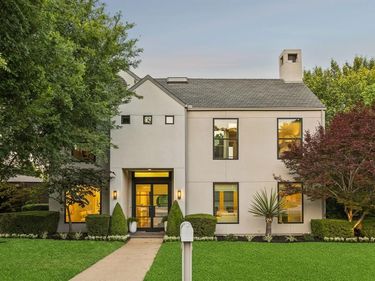 7030 Blackwood Drive , Dallas, TX 75231