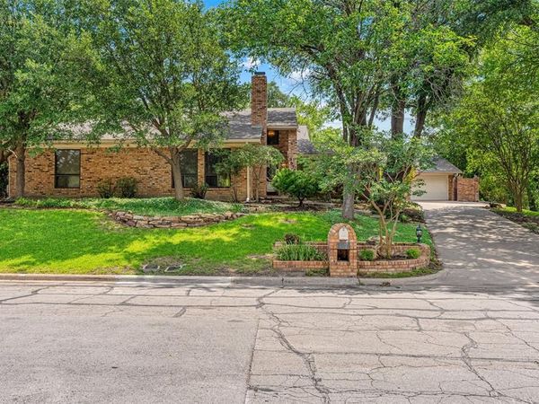 3516 Lake Heights Drive, Waco, TX 76708