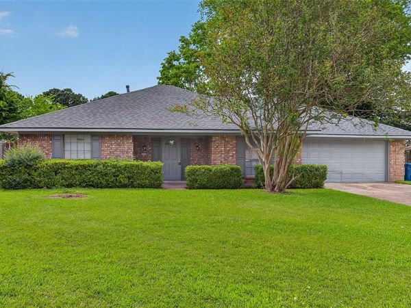 6152 Fairington Court, Shreveport, LA 71129