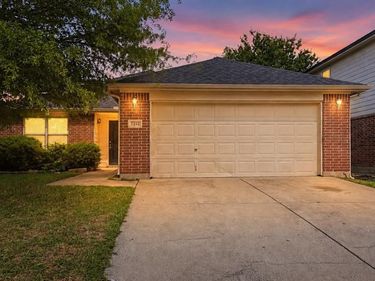 7212 Bannock Drive, Fort Worth, TX 76179