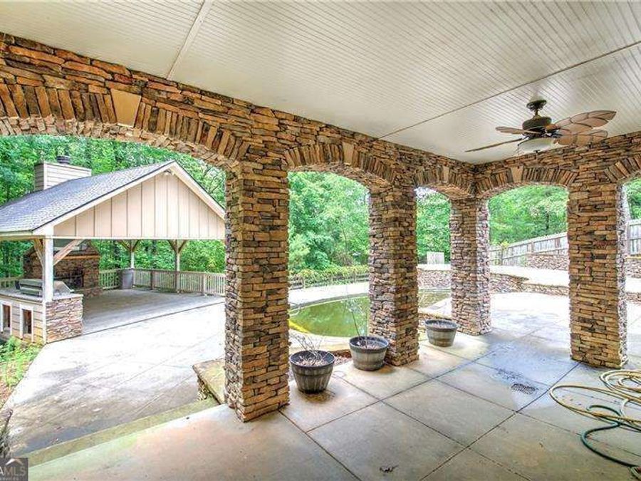 Property Image 40