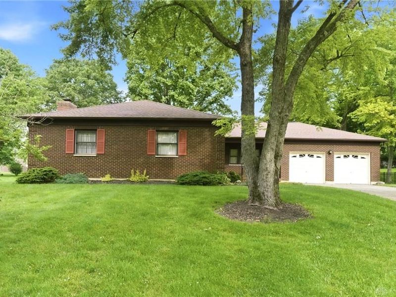 313 Towncrest Drive, Beavercreek, OH 45434 Photo 3