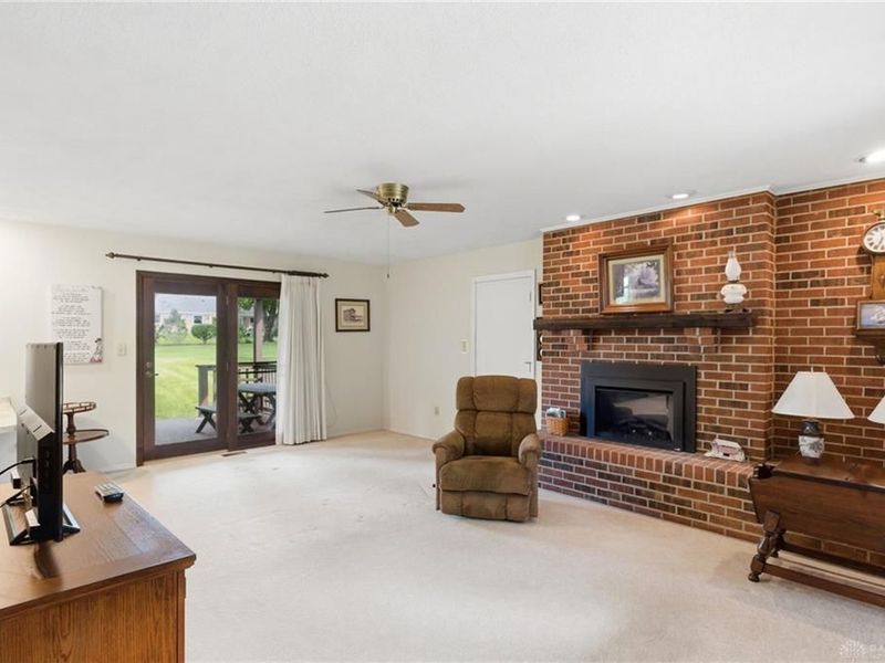 313 Towncrest Drive, Beavercreek, OH 45434 Photo 5