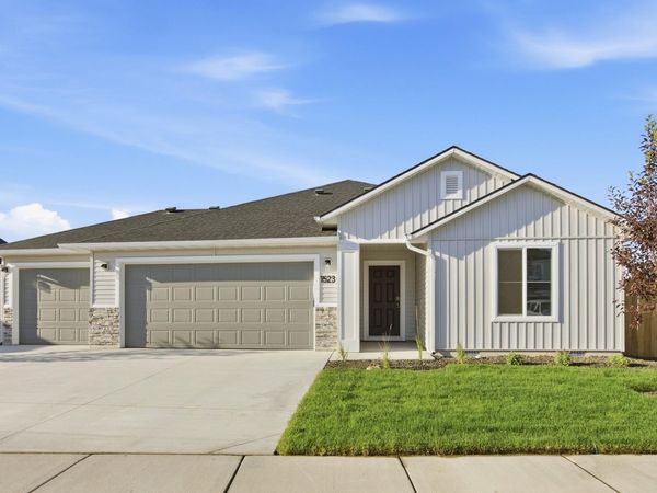 1523 Sunday River St, Middleton, ID 83644