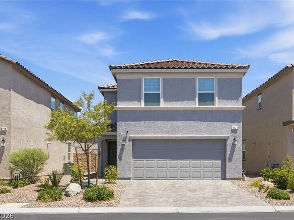 8724 Crestwood Hills Street, Las Vegas, NV 89113