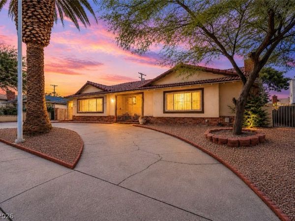 1729 Griffith Avenue, Las Vegas, NV 89104