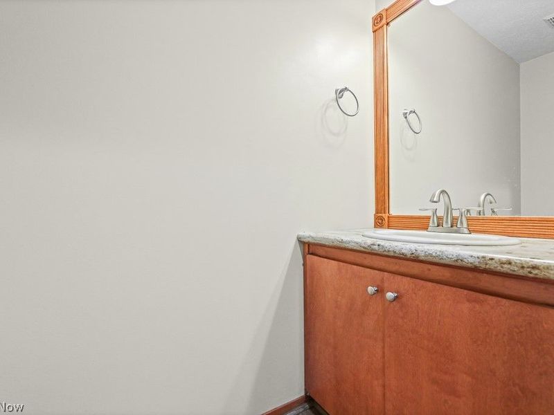 13063 Olympus Way , Strongsville, OH 44149 Photo 19