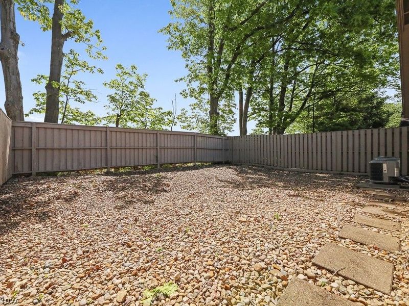 13063 Olympus Way , Strongsville, OH 44149 Photo 36