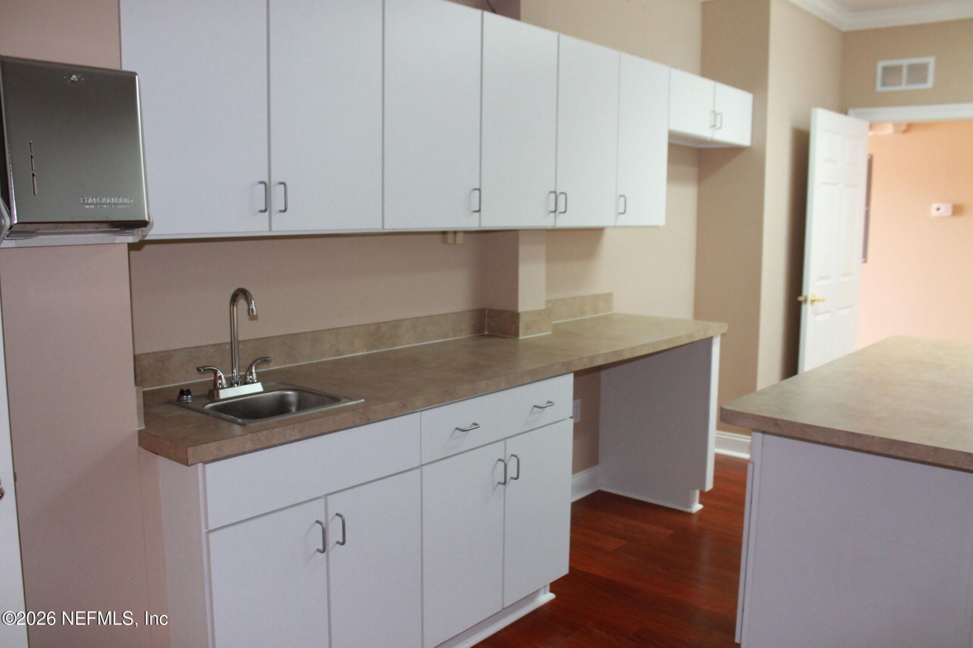 6817 Southpoint Parkway, Unit 901, Jacksonville, FL 32216 Photo