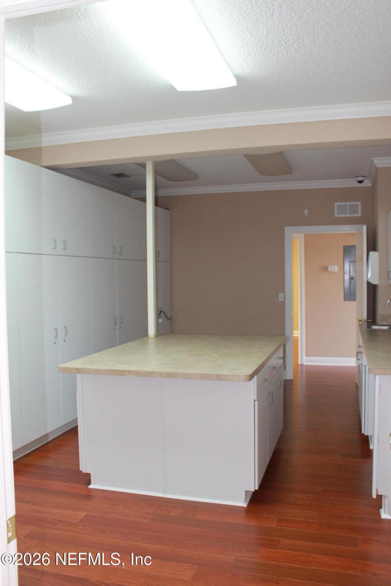 6817 Southpoint Parkway, Unit 901, Jacksonville, FL 32216 Photo