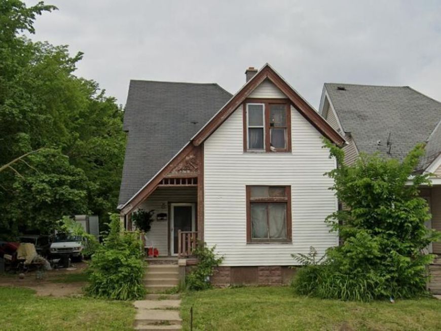 Main Photo