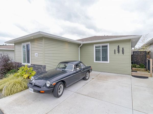 7650 Qwuc chus Lane , Unit #24, Central Saanich, BC V8M 0B4